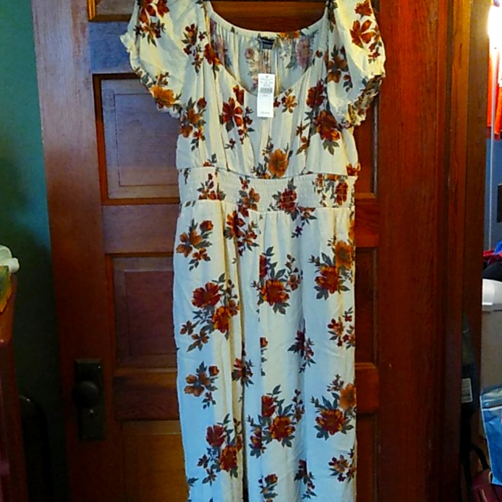 AE Jumpsuit Floral Pockets